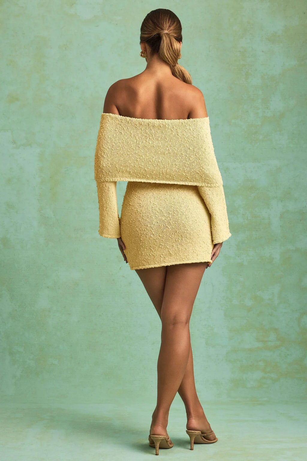 Bouclé-Off-Shoulder-Minikleid in Gelb