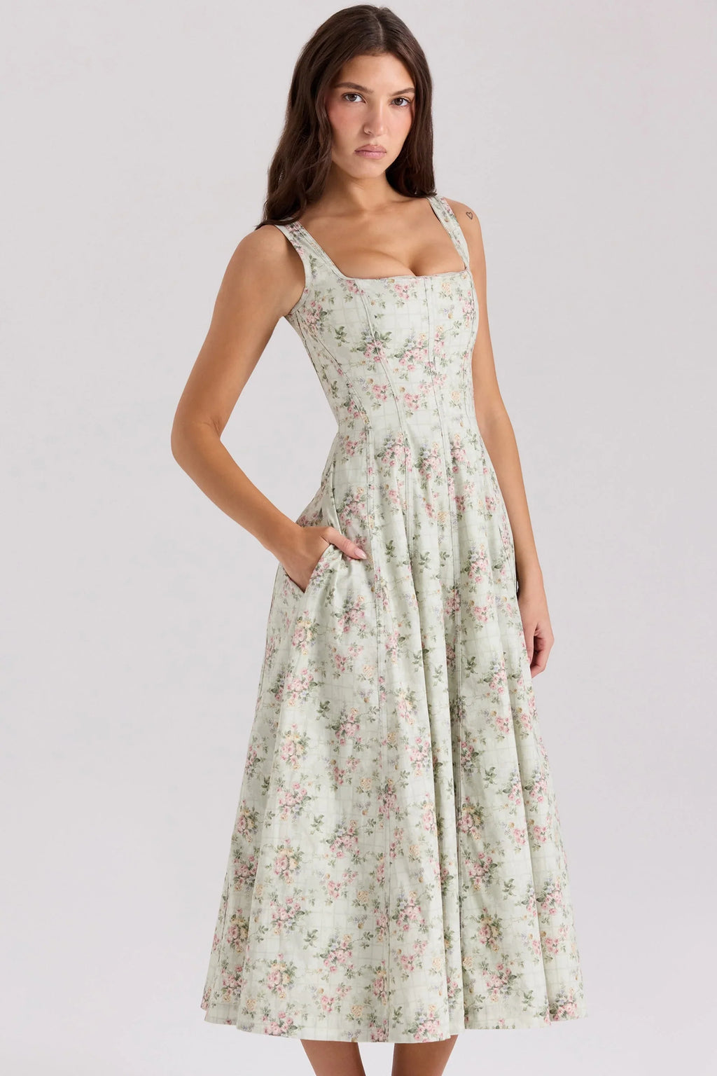 salbeigrünes Baumwoll-Midikleid mit Blumenmuster