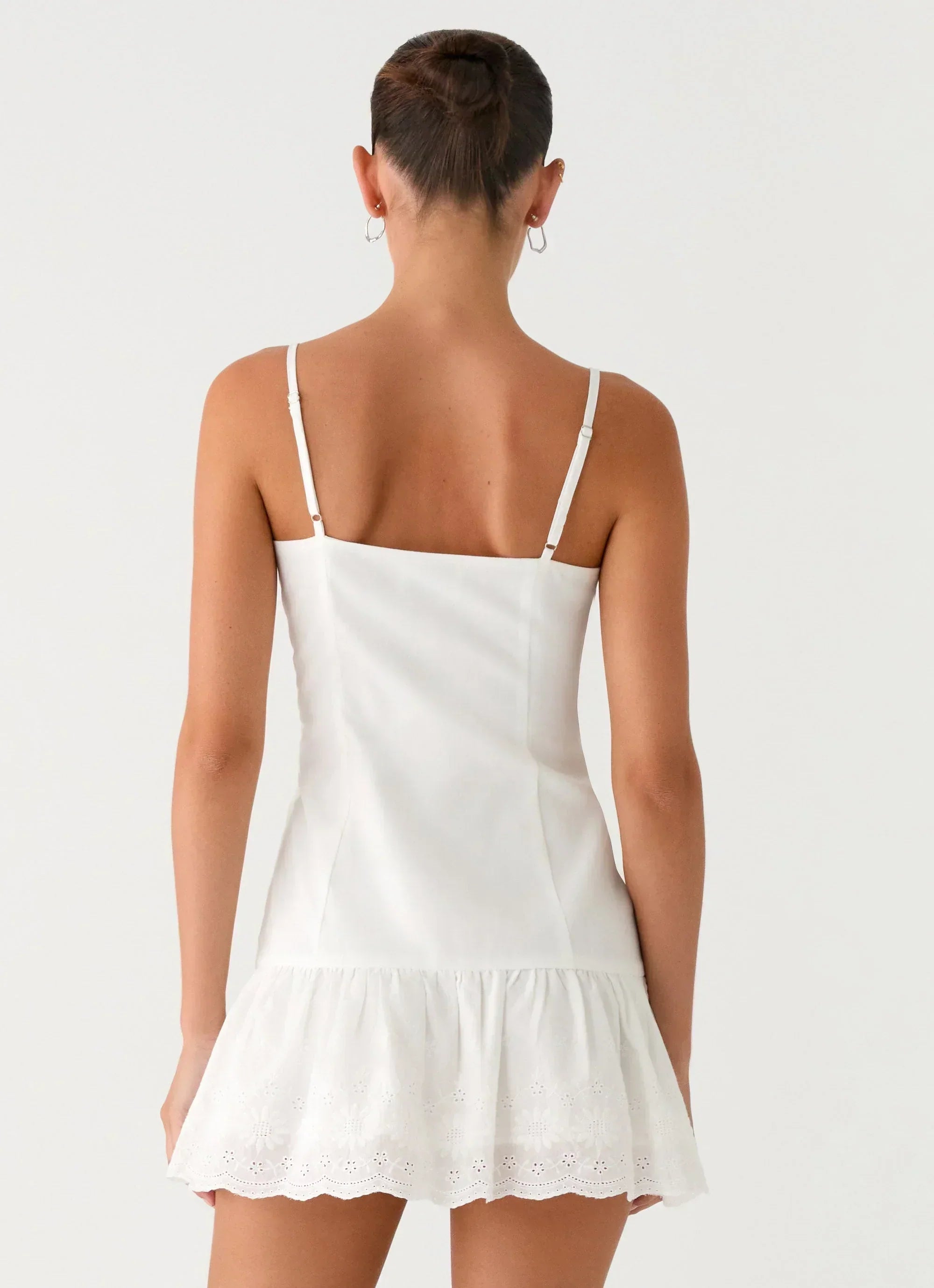 Sync Love Broderie Minikleid – Weiß
