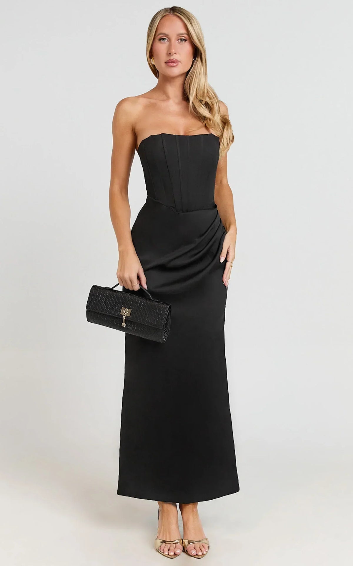 Avery Midi-Kleid – Trägerloses drapiertes Kleid mit Seitenschlitz in Schwarz