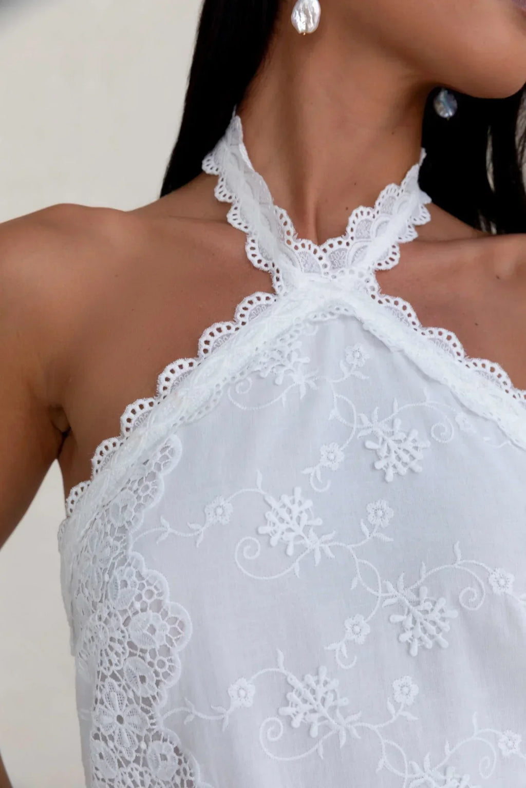 Vintage-Valentins-Spitzen-Neckholder-Minikleid Weiß