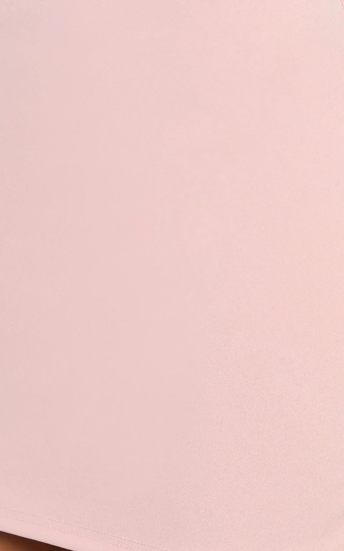 Enges Mini-Kleid „Bindi“ mit U-Boot-Ausschnitt in Pink