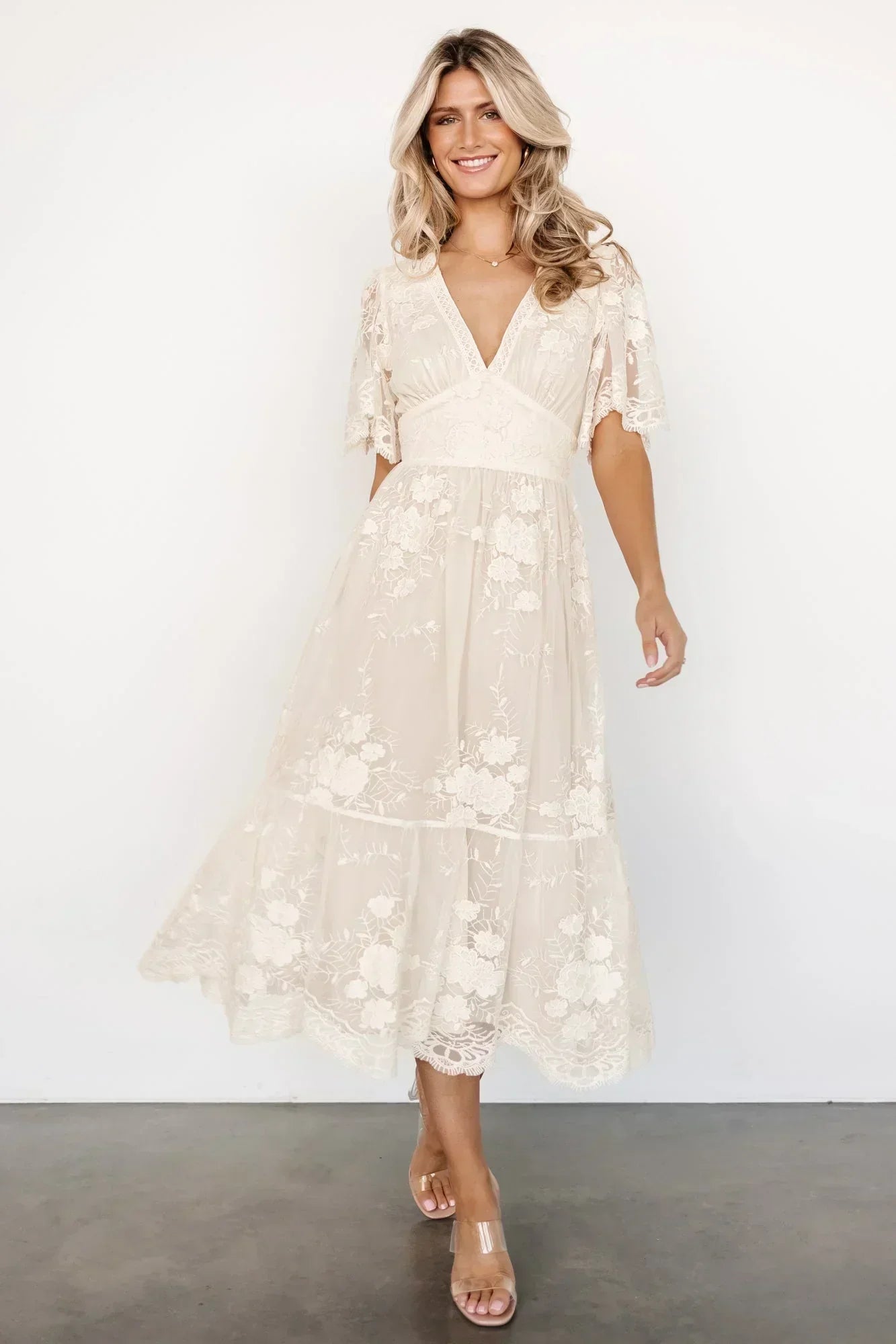 Clarisa Spitzen-Midikleid | Vintage-Creme