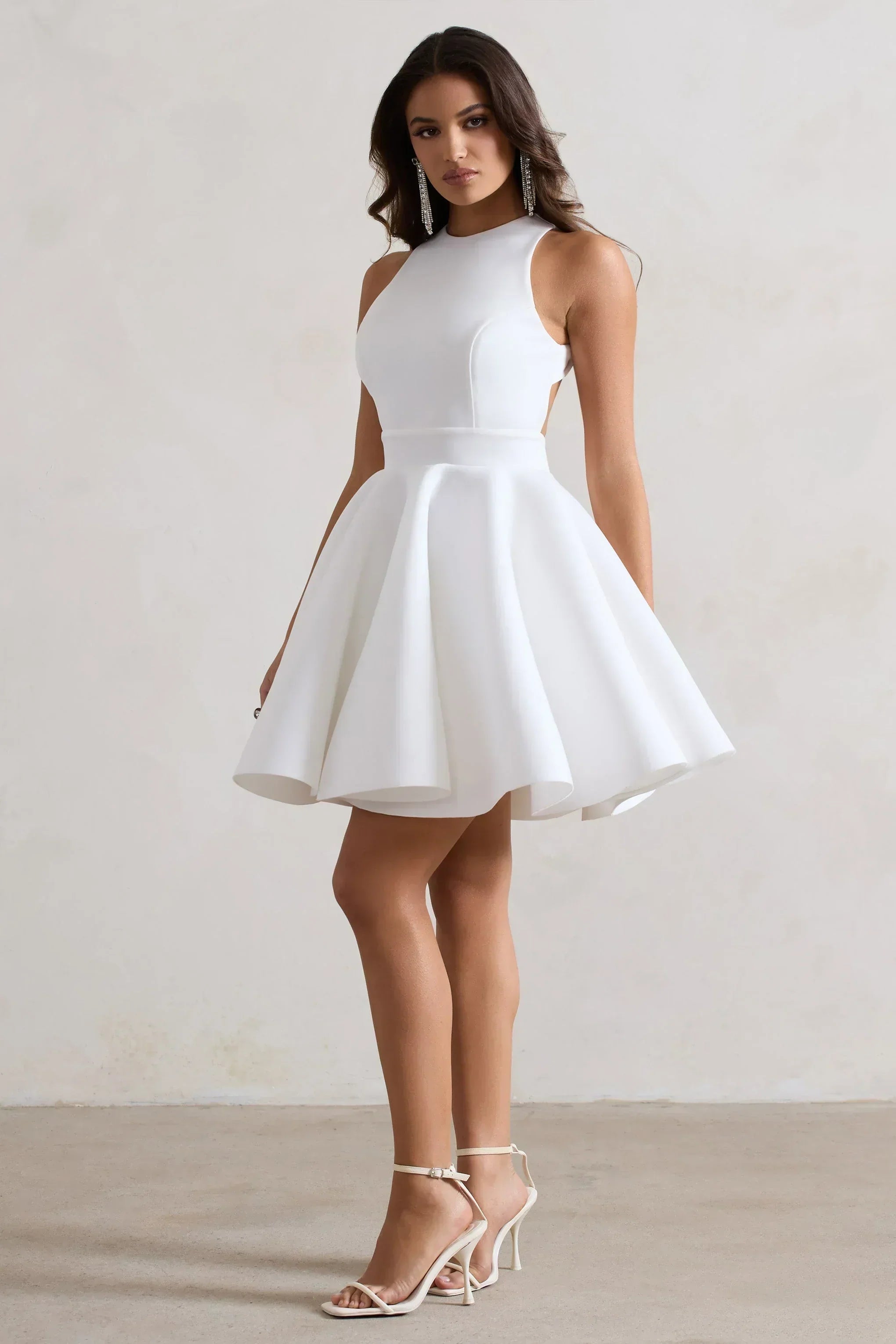 Waverly | Weißes Racer-Neck Ärmelloses Skater-Minikleid