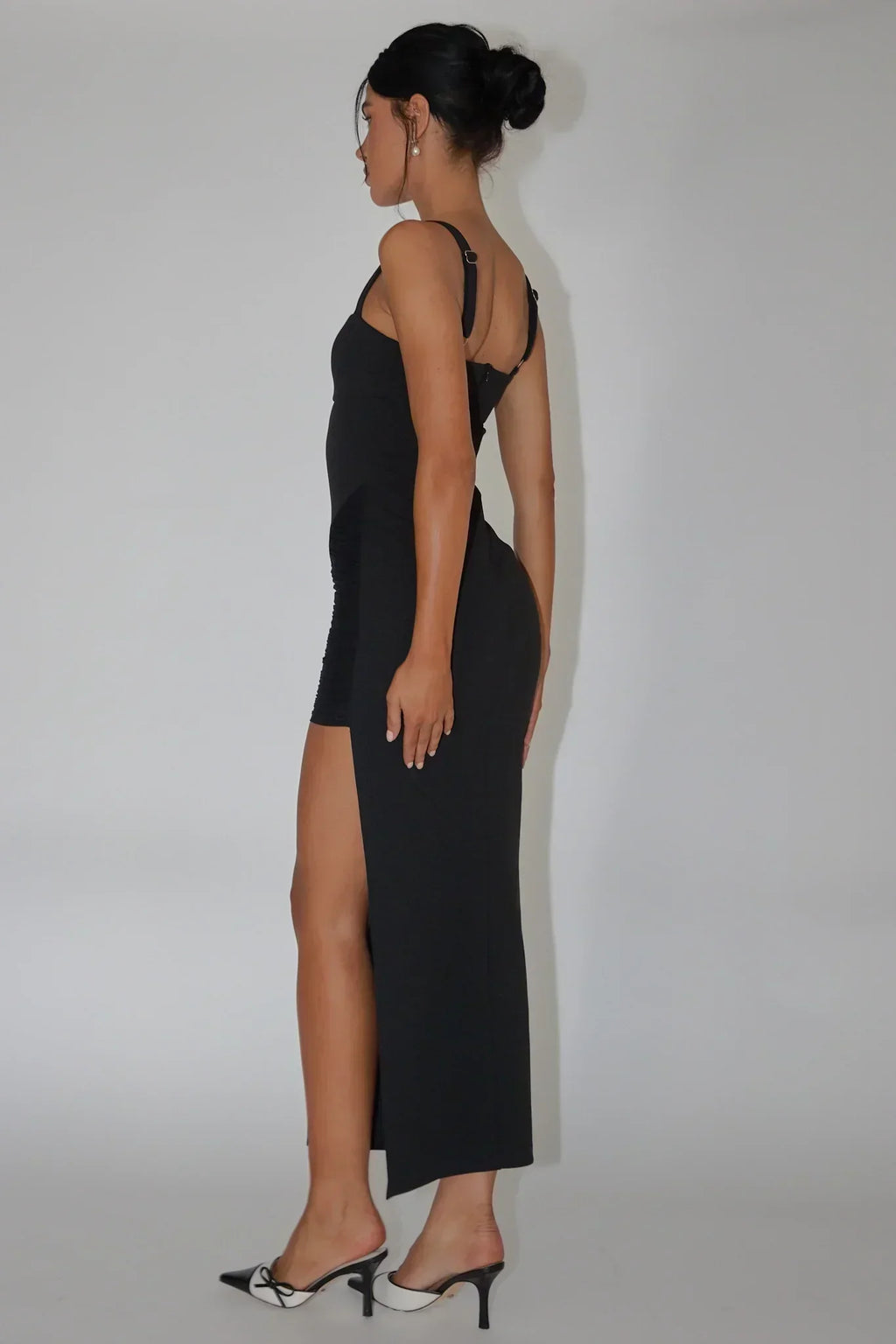 Zenya Split Ruched Midikleid Schwarz
