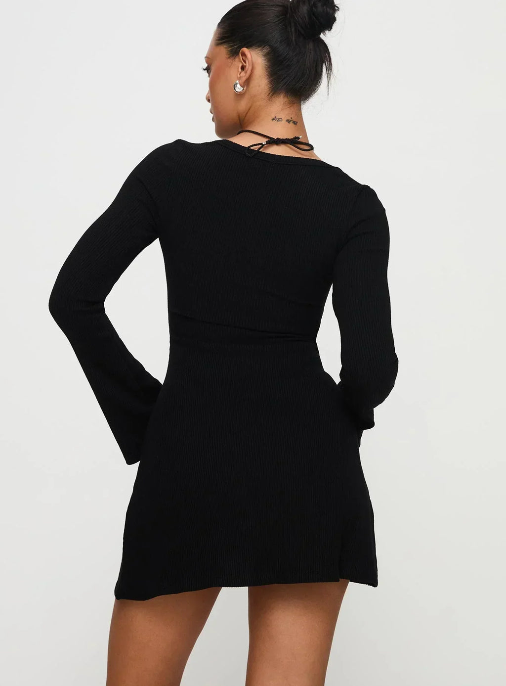Best Interest Langarm-Minikleid Schwarz Petite