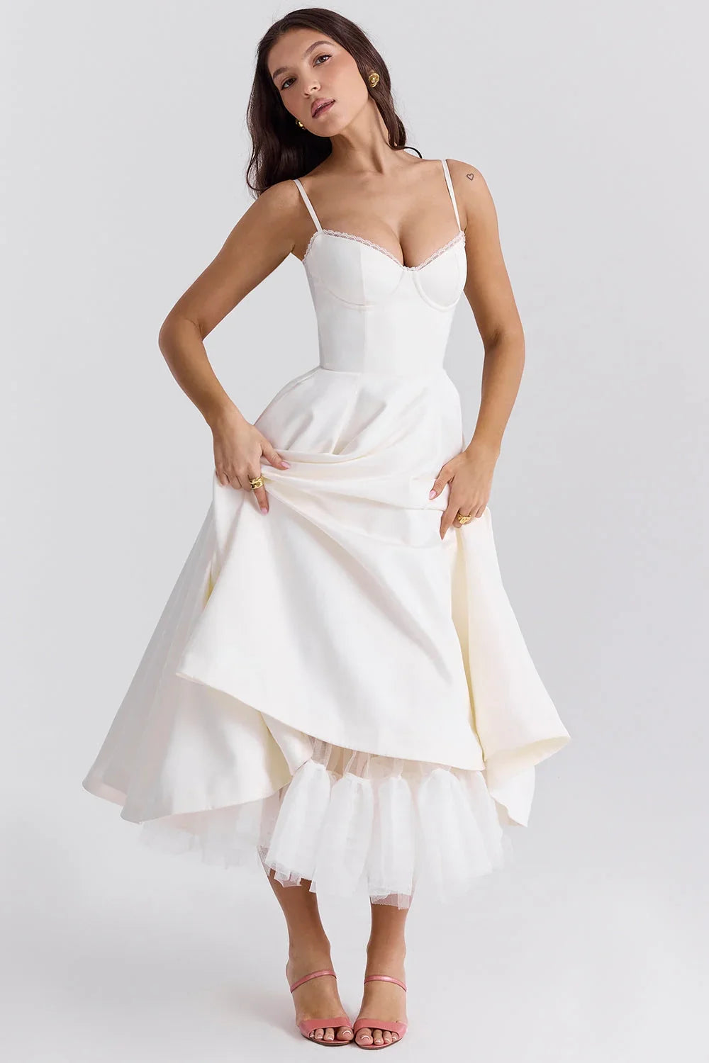 weißes Tüll-Midikleid