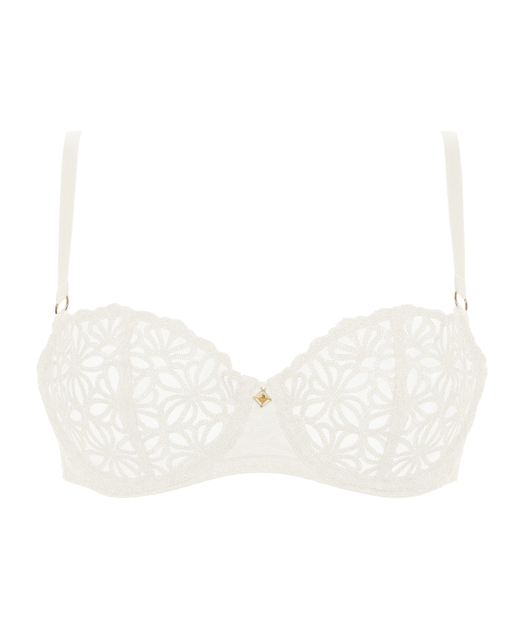 Secret Memories Soutien-gorge Corbeille avec armatures Ivory