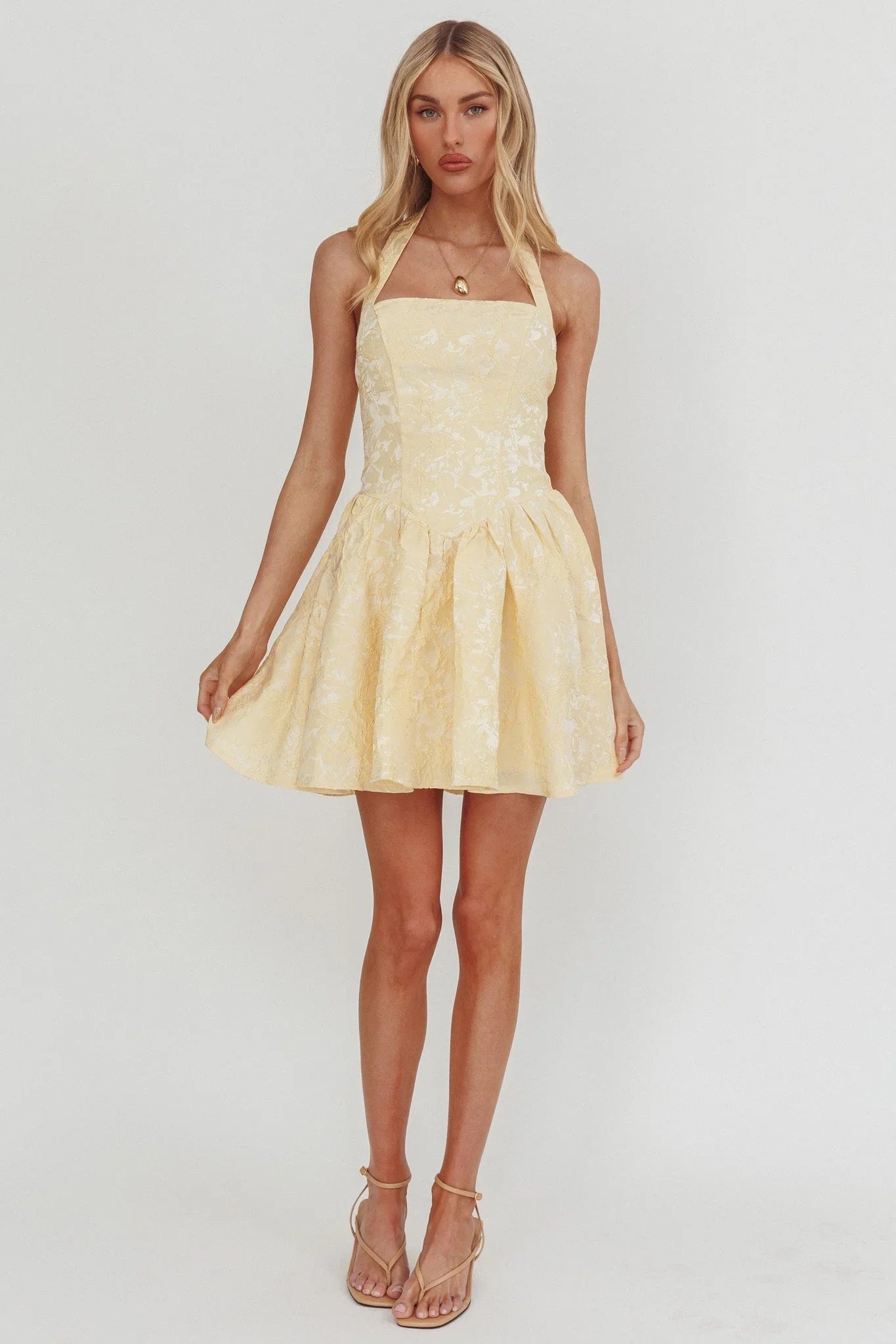 Serrah Neckholder-Minikleid Jacquard Butter