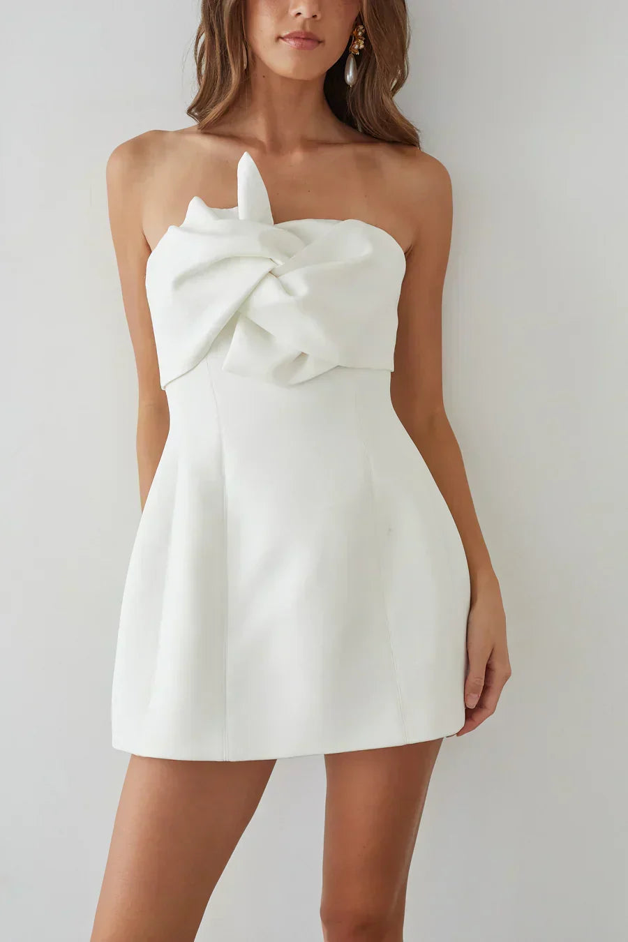 Alix Twist-Front Blasen-Minikleid