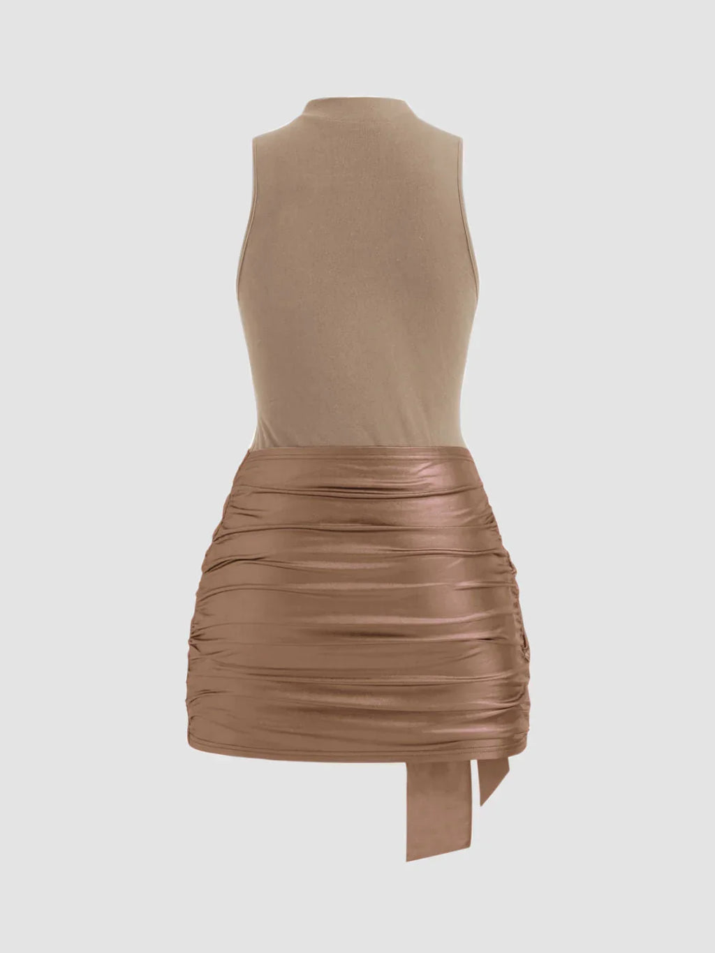 Hochgeschlossenes, gerafftes Mini-Kleid mit Knoten