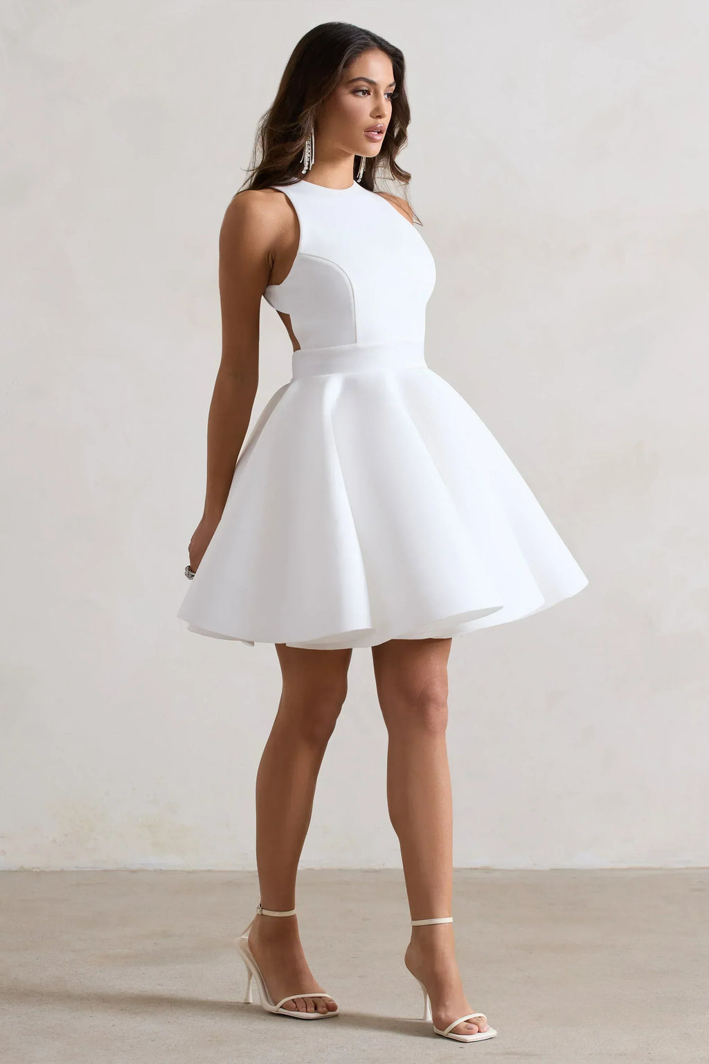Waverly | Weißes Racer-Neck Ärmelloses Skater-Minikleid