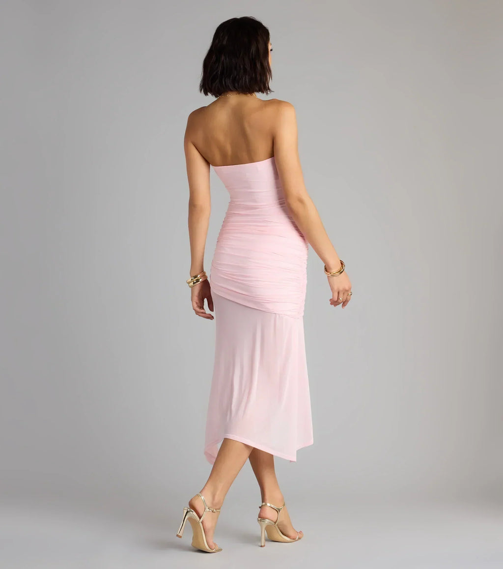 Trägerloses Rüschen-Midikleid „All Eyes On You“
