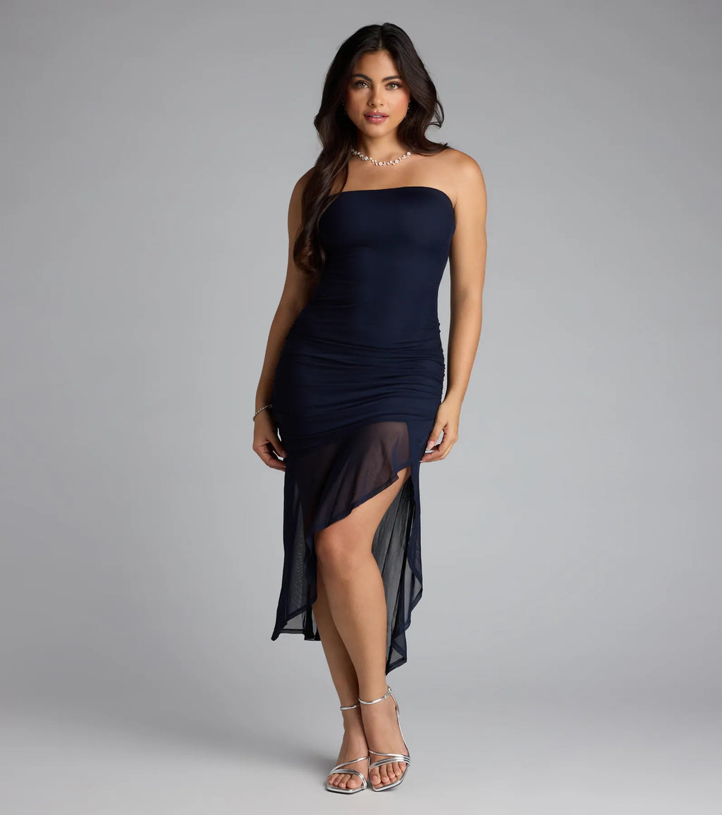 Trägerloses Rüschen-Midikleid „All Eyes On You“