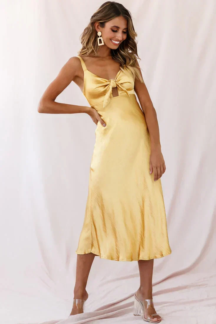 Perfect Day Satin Midikleid Senf