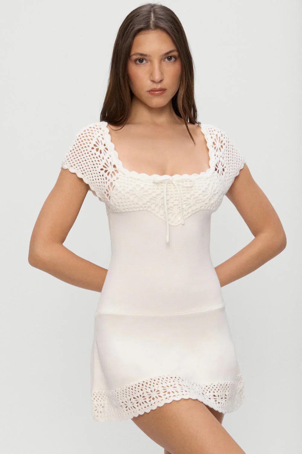 Lover Häkelstrick Minikleid - Weiß