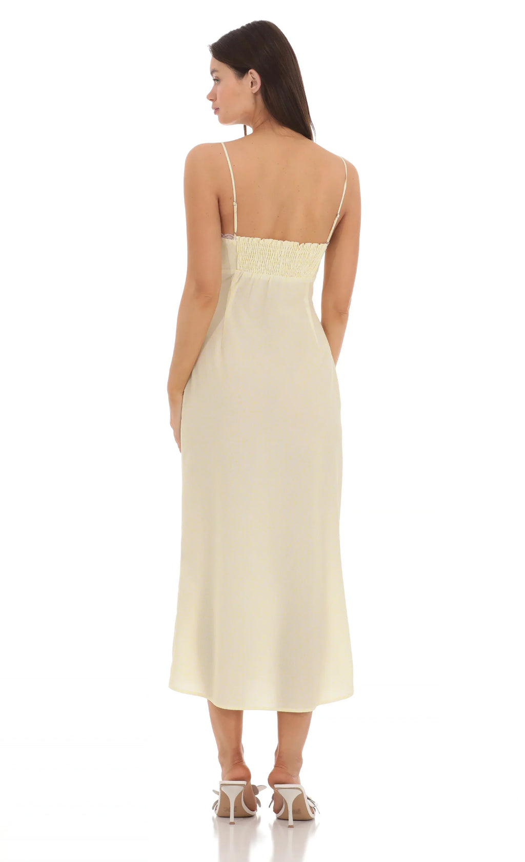 Midikleid mit Spitzendetail und Bindebändern vorne in Gelb