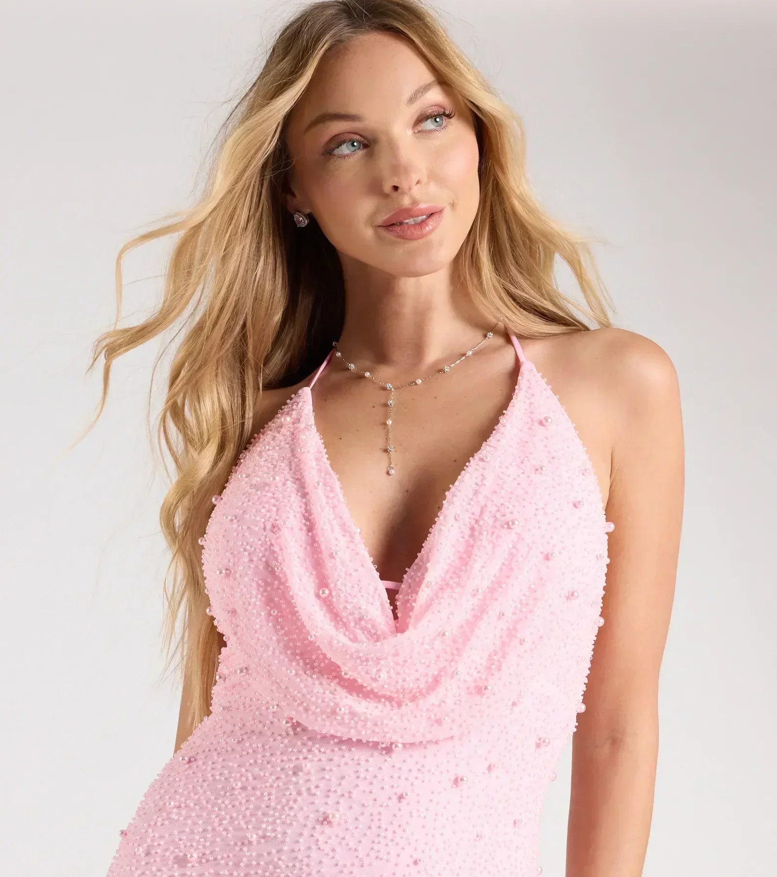 Guinevere Perlenbesetztes Neckholder-Minikleid