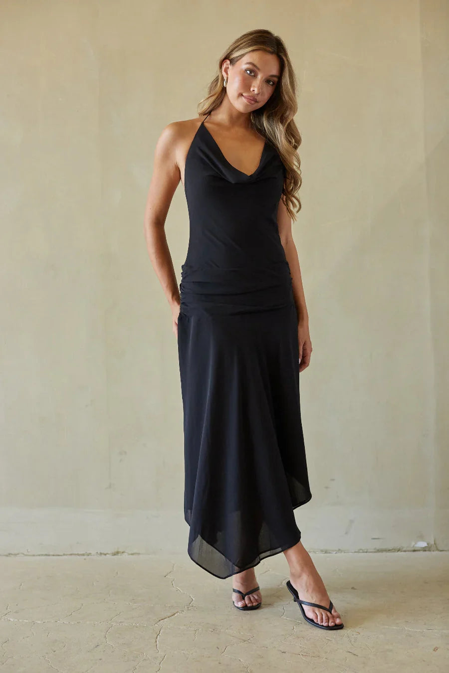 Cora Chiffon Neckholder Midikleid